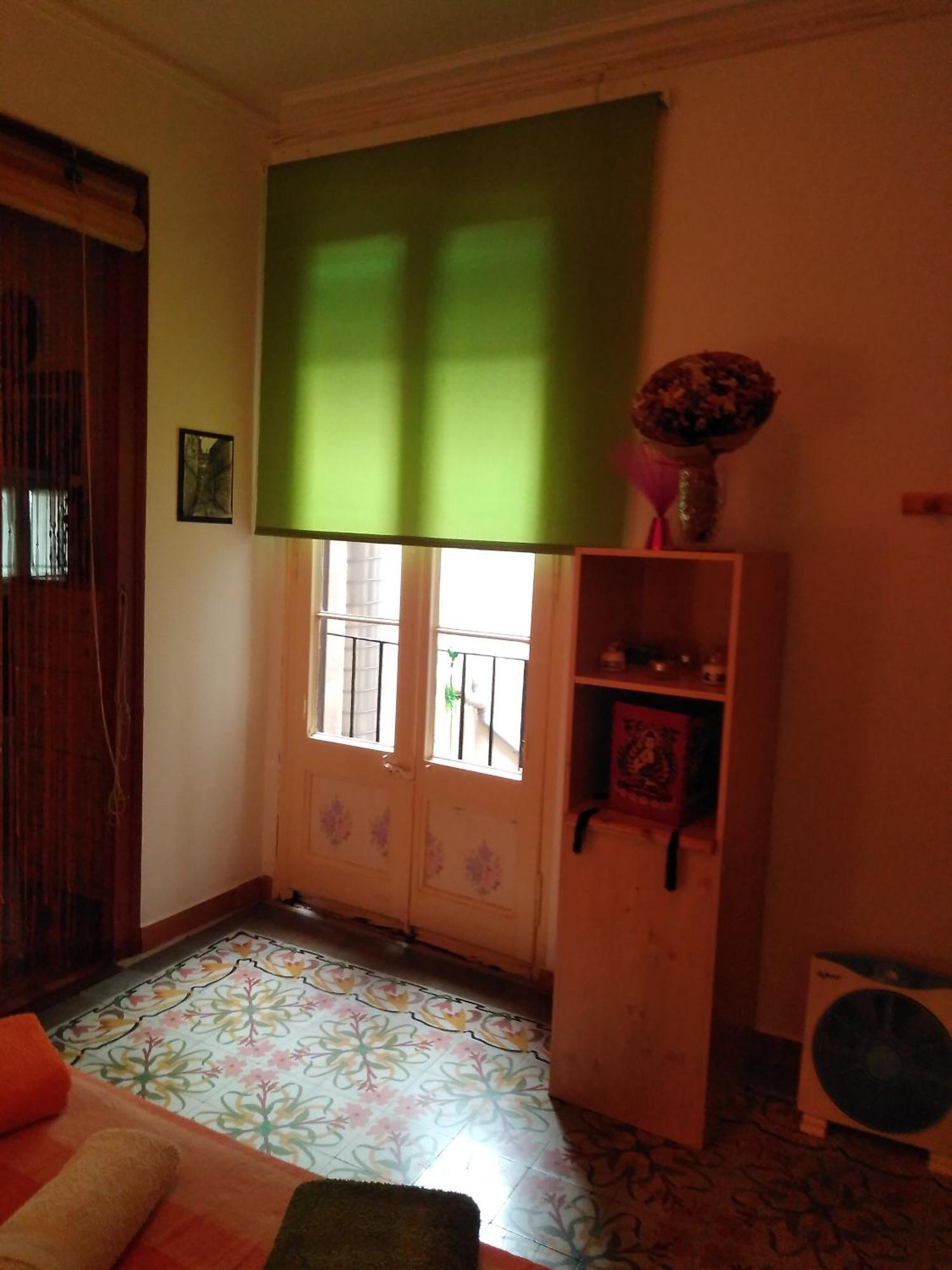 Habitacion En Piso Compartido برشلونة المظهر الخارجي الصورة